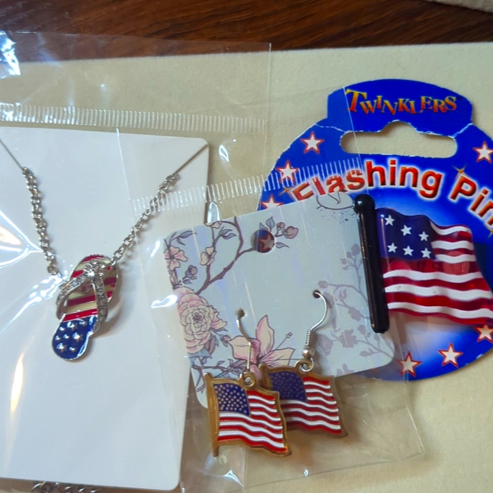 American Necklace, Earrings and Pin 🇺🇸